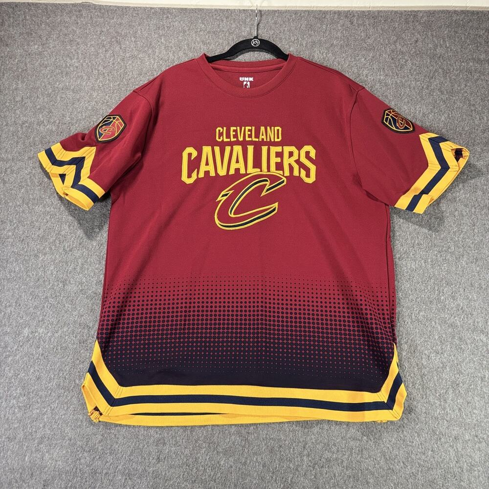 Cleveland Cavaliers Shirt‎ Mens XL NBA Basketball UNK Short Sleeve Top Tee